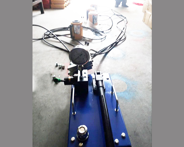 板式換熱器液壓扳手生產(chǎn)